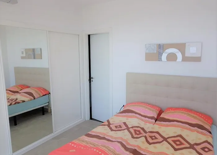 Castillo Santa Clara Sol Y Playa * Торремолинос